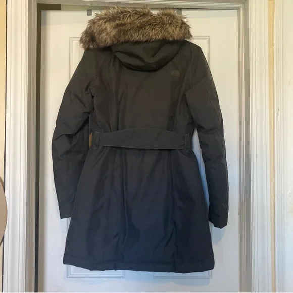 The North Face Coat- super warm, fun BMW logo embroidered, size small - Picture 5 of 11